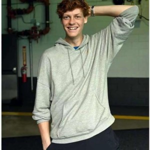 皇冠体育官网-4组比肩“三巨头”的数据 告诉你19岁的辛纳有多强